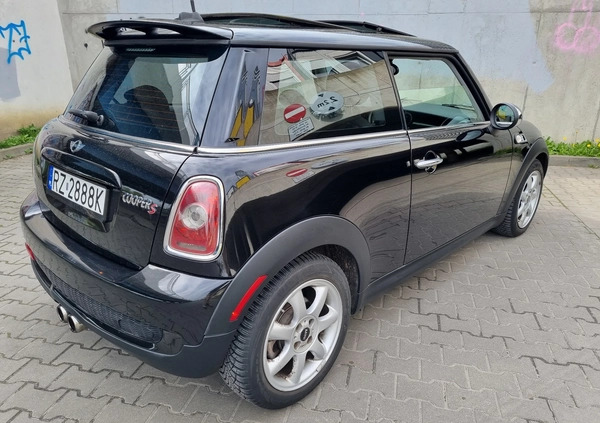 MINI Cooper S cena 32900 przebieg: 104000, rok produkcji 2010 z Rzeszów małe 67